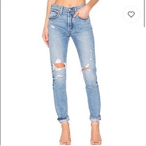 Levi 501 skinny’s size 24